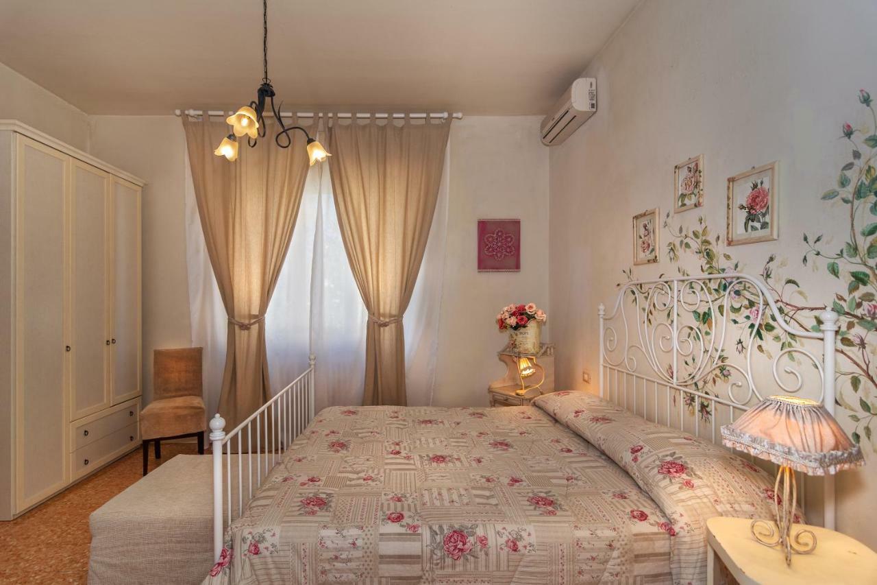 Affittacamere La Casa Di Ugo Ciglione ภายนอก รูปภาพ