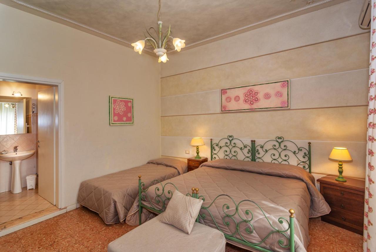 Affittacamere La Casa Di Ugo Ciglione ภายนอก รูปภาพ